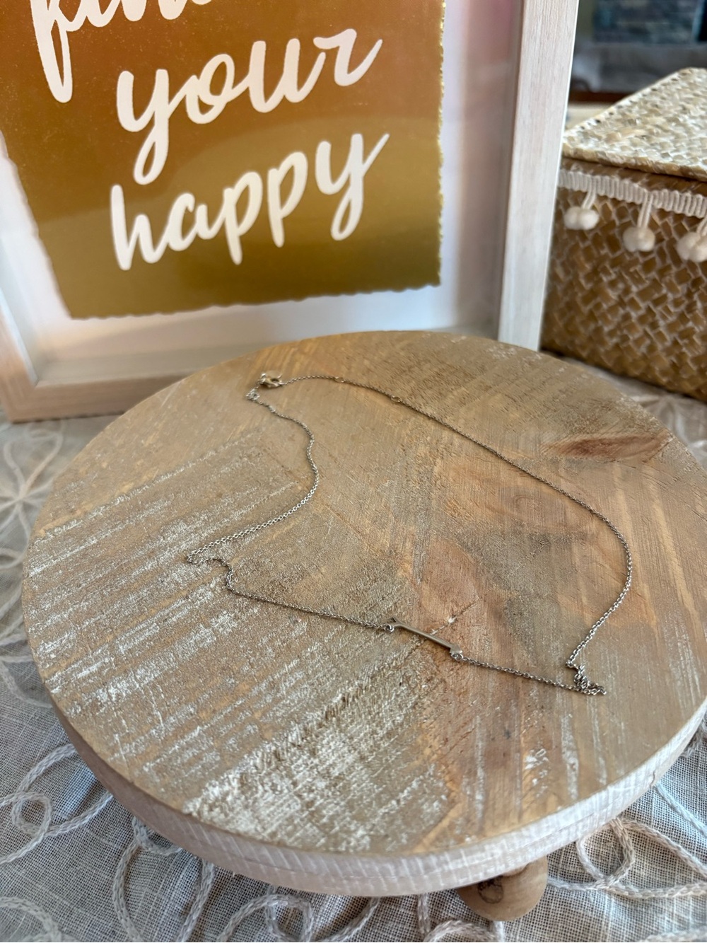 Stella & Dot Sterling Silver Arrow Bar Necklace | Minimalist
